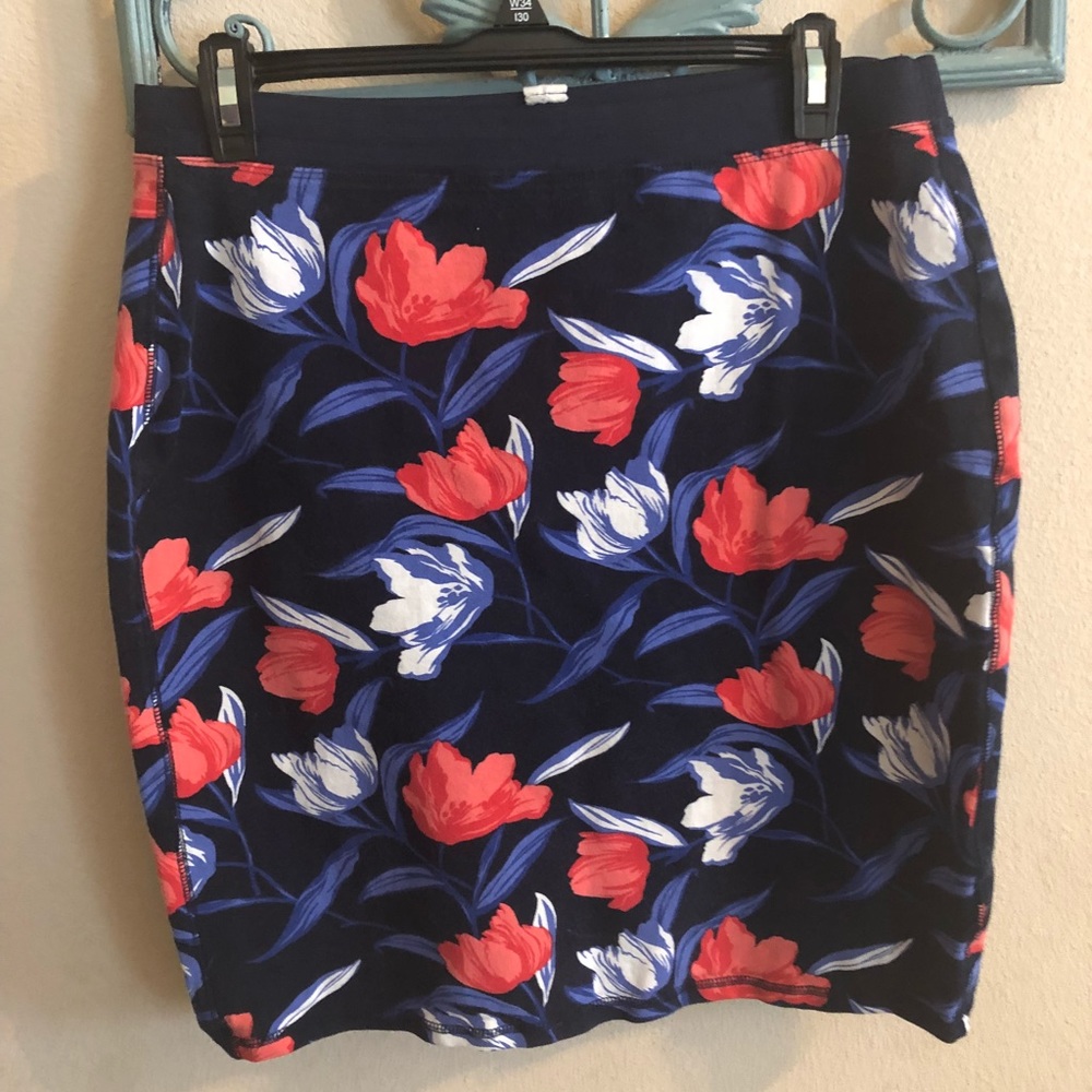 Pencil skirts old navy. Very comfy